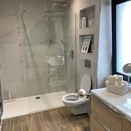 2 Bed Cozy - 15min From Dublin Airport!