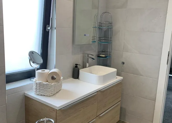 2 Bed Cozy - 15min From Dublin Airport! Ferienhaus