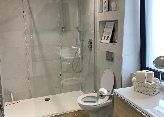 2 Bed Cozy - 15min From Dublin Airport!